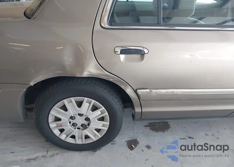 2005 Mercury Grand Marquis Gs из США, поврежденный, VIN 2MEFM74W85X625842